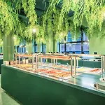 Wellton Riverside Hotel 4*