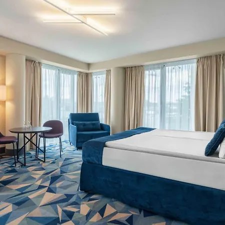 Wellton Riverside Hotel 4*
