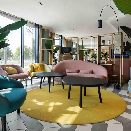 Wellton Riverside 4* 里加