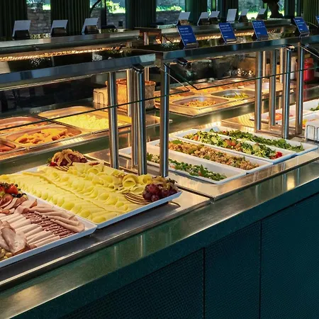 Wellton Riverside 4* 里加