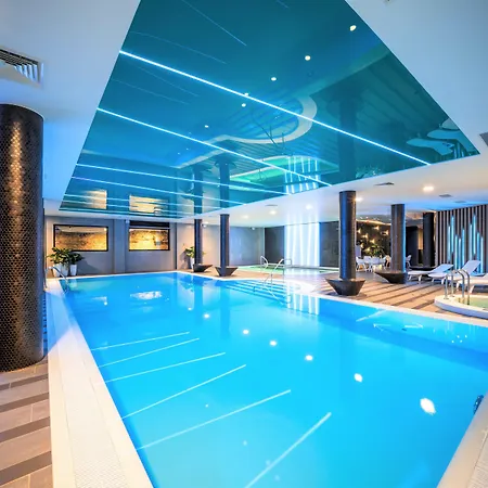 Wellton Riverside 4* 里加