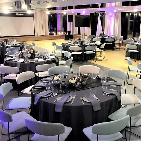 酒店 Wellton Riverside 4*