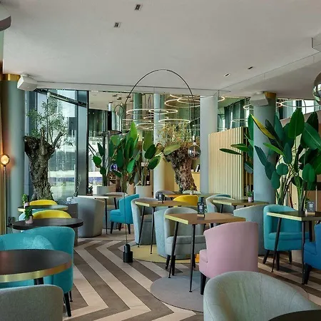 酒店 Wellton Riverside 4*