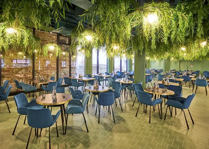 Wellton Riverside Hotel 4*