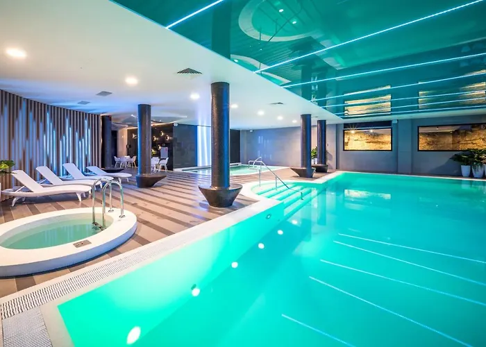 Wellton Riverside Hotel