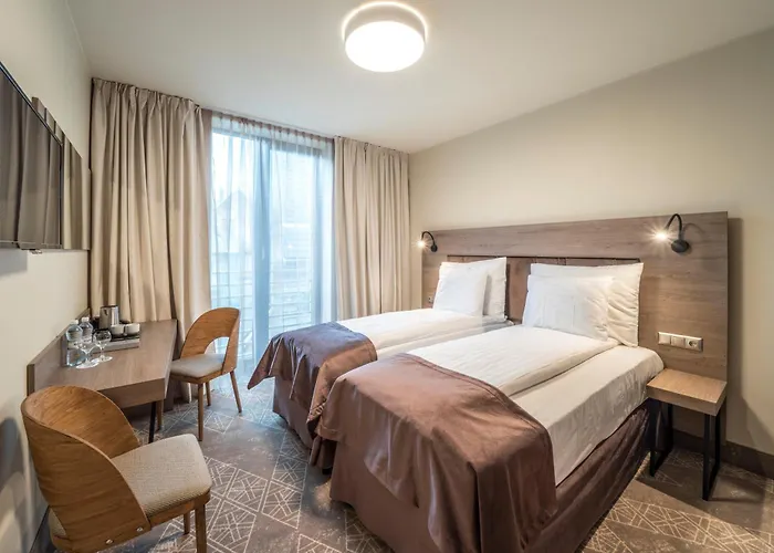 Hotel Wellton Riverside 4*