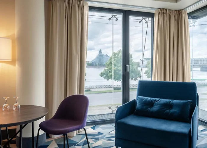 Ξενοδοχείο Wellton Riverside 4*