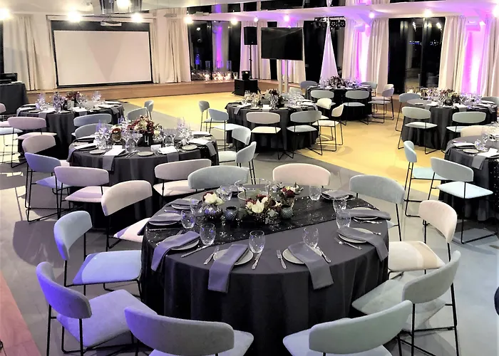 Hotel Wellton Riverside 4*