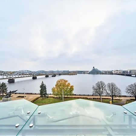 Ξενοδοχείο Wellton Riverside Ρίγα