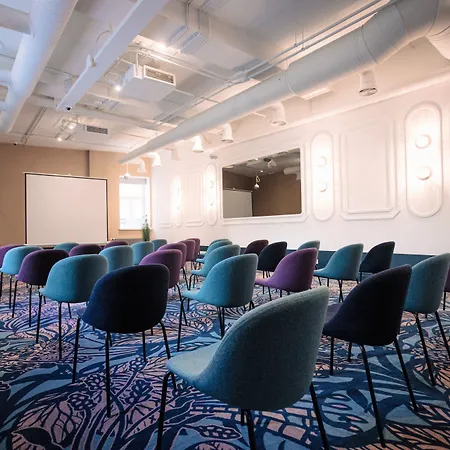 Wellton Riverside Hotel